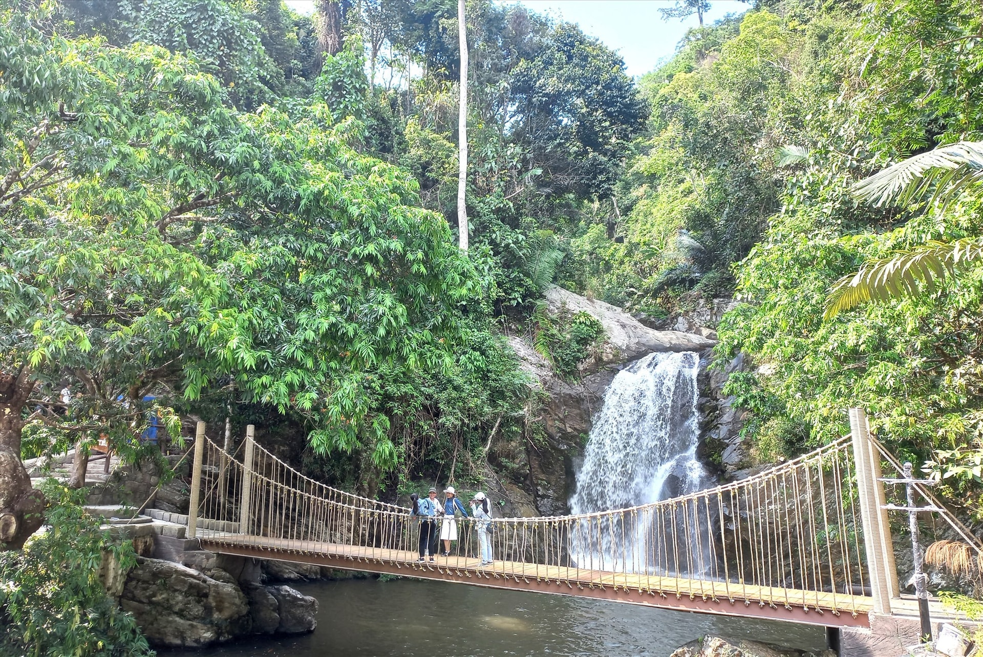 Tien (Fairy) waterfall