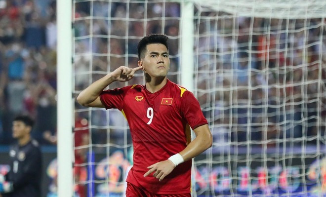 Tiến Linh ghi bàn thắng quan trọng, mở đầu cho chiến thắng của U23 Việt Nam