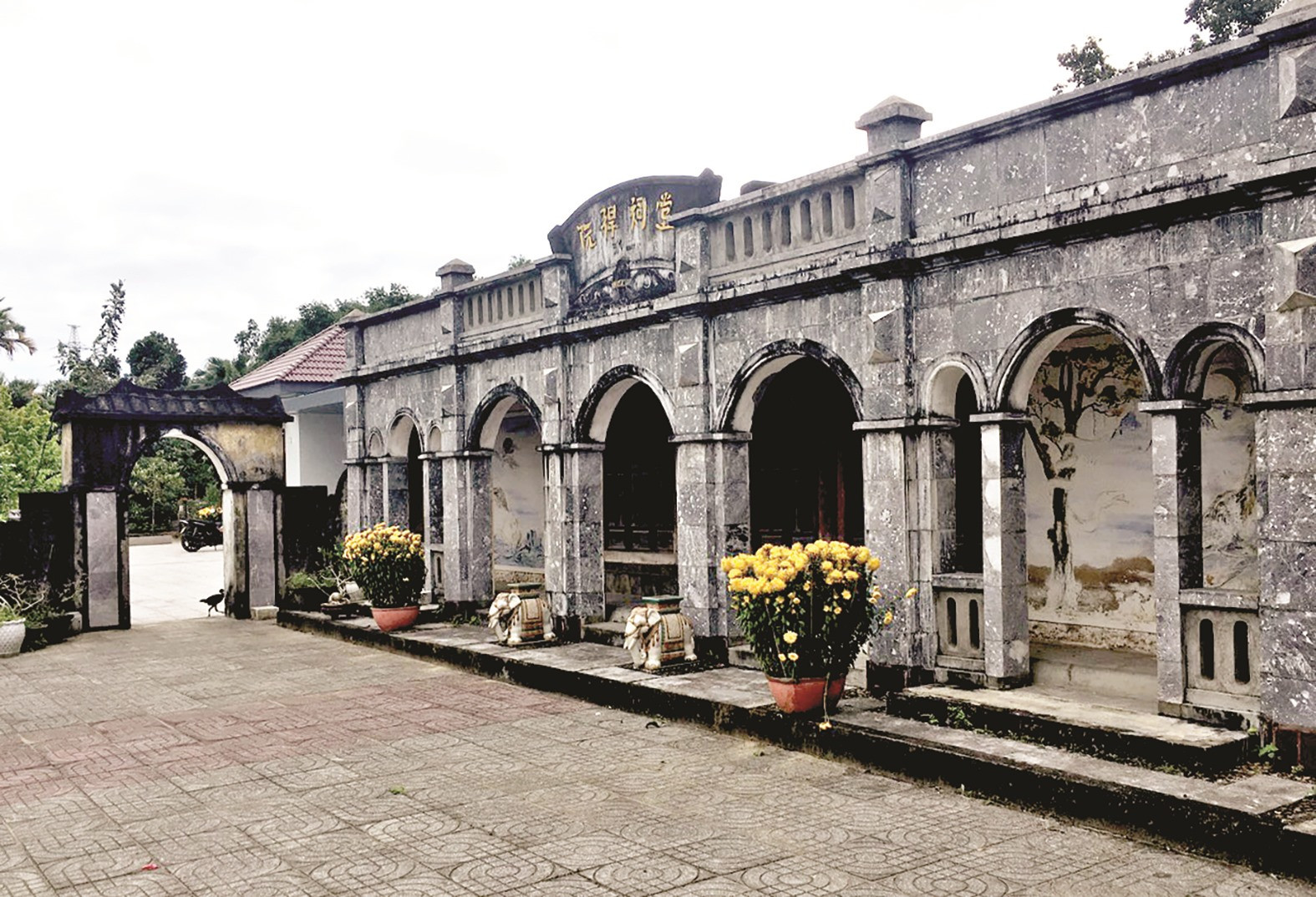 Nhà thờ tộc Nguyễn Đắc làng An Thiện.