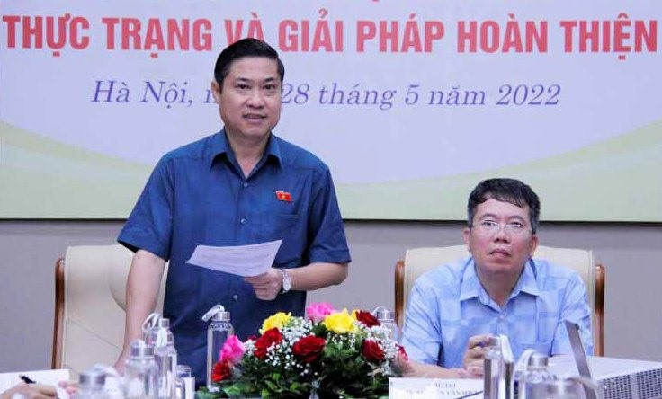 ông Phan Thái Bình - Chủ nhiệm Ủy ban Kiểm tra Tỉnh ủy Quảng Nam, Ủy viên Ủy ban Pháp luật của Quốc hội, chủ nhiệm đề tài đồng chủ trì hội thảo.