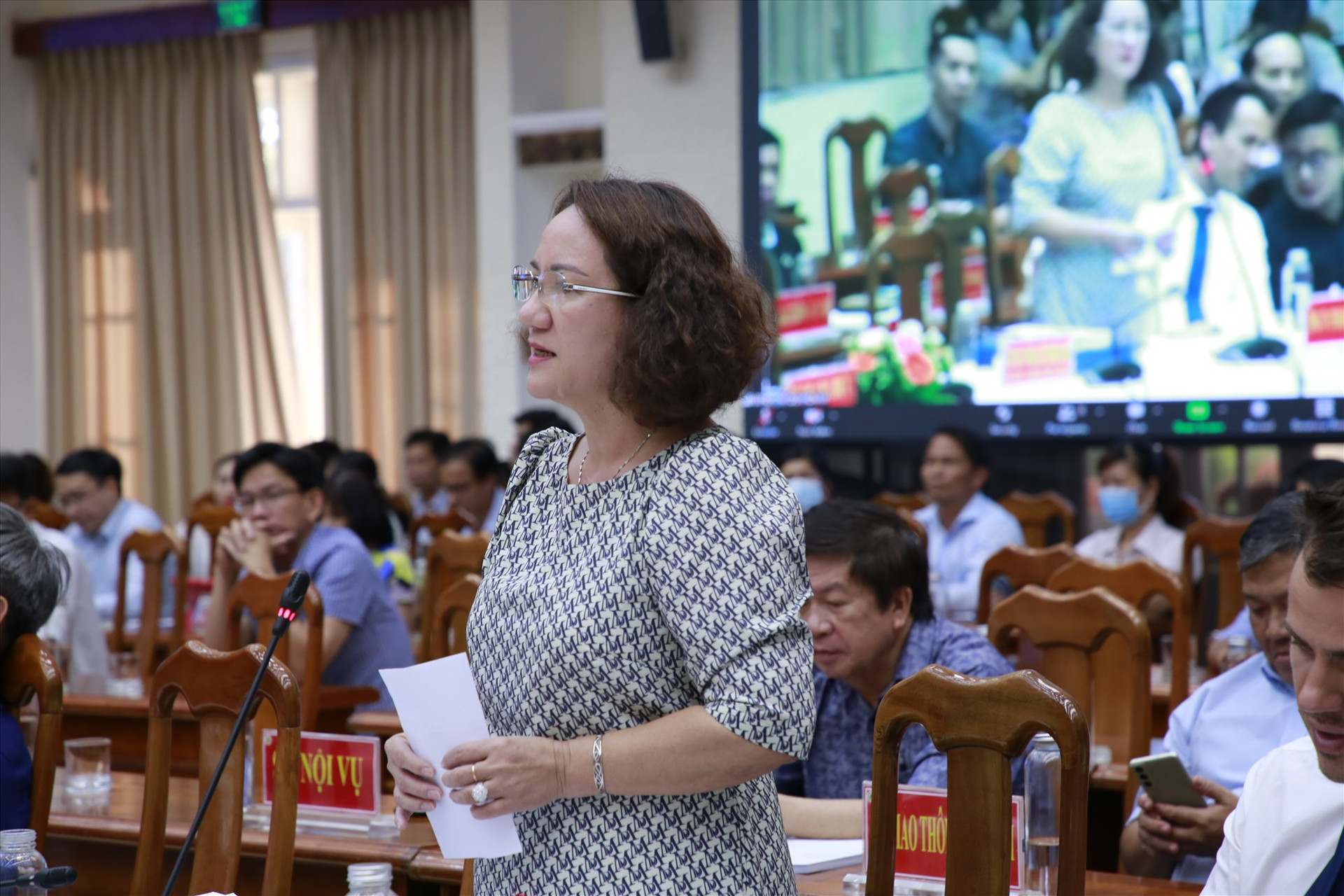 Bà Phạm Thị Xuân Hương phát biểu tại hội thảo. Ảnh: T.C
