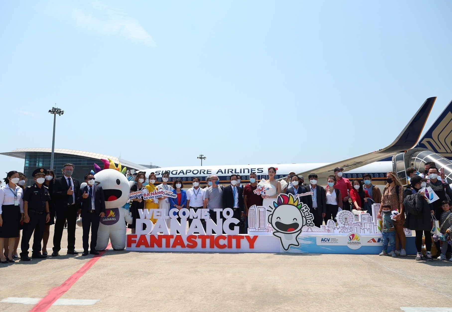 Sân bay Đà Nẵng đón khách quốc tế trở lại từ 27.3.2022. Ảnh QL