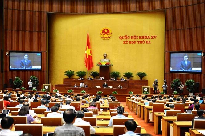 Bộ trưởng Bộ Giao thông vận tải Nguyễn Văn Thể trả lời chất vấn nhóm vấn đề về lĩnh vực giao thông vận tải. Ảnh: Minh Đức/TTXVN