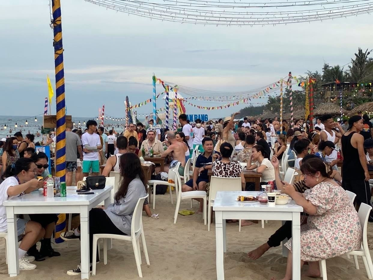 Lễ hội Âm nhạc và ẩm thực biển An Bàng là hoạt động khởi đầu cho mùa du lịch biển năm 2022. Ảnh: V.L
