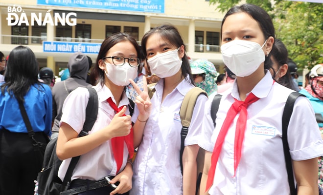 Học sinh tại kỳ thi tuyển sinh lớp 10 năm học 2022-2023. Ảnh: NGỌC HÀ.