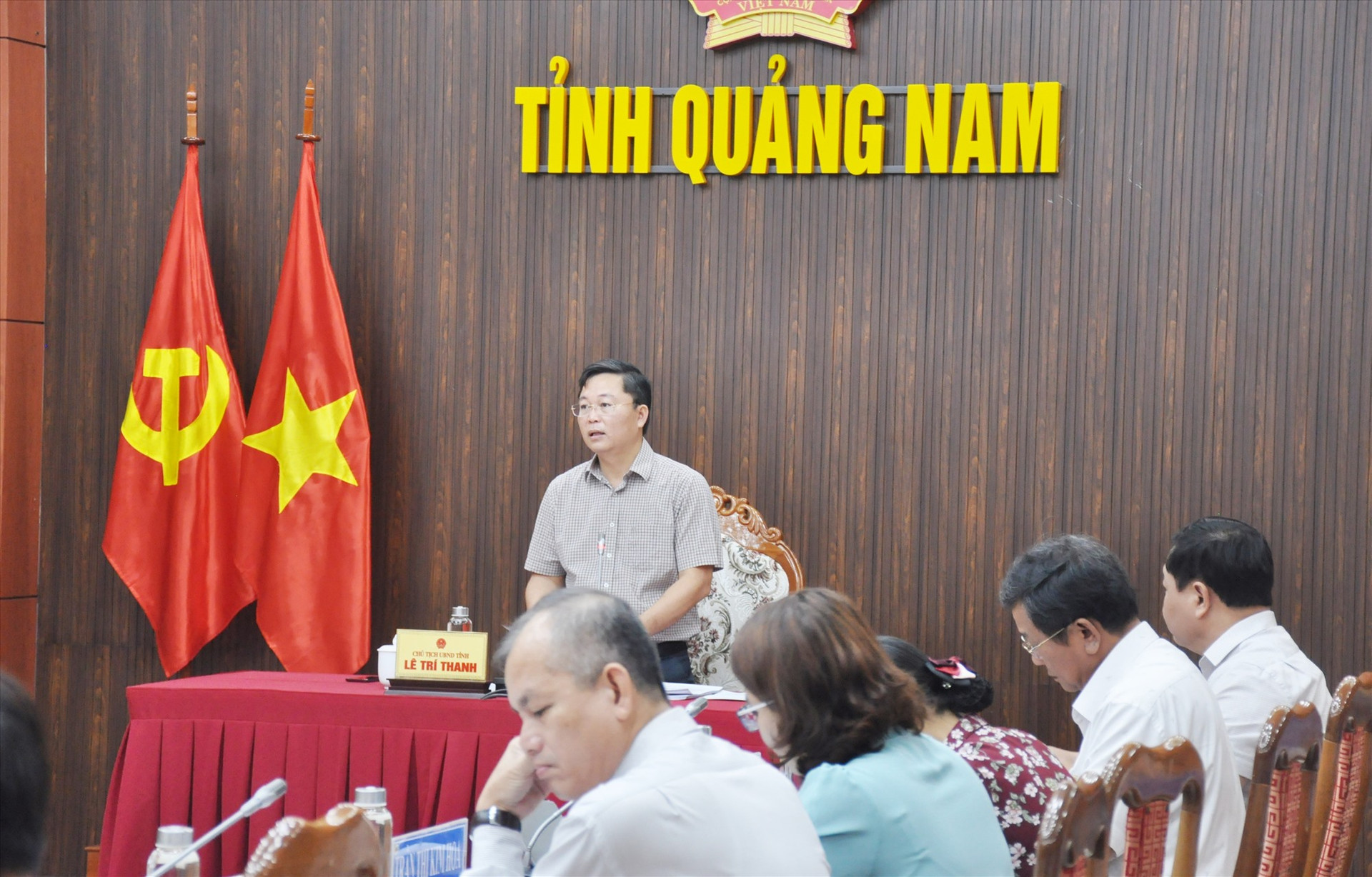 Chủ tịch UBND tỉnh Lê Trí Thanh chủ trì phiên họp sáng nay 24.6. Ảnh: N.Đ