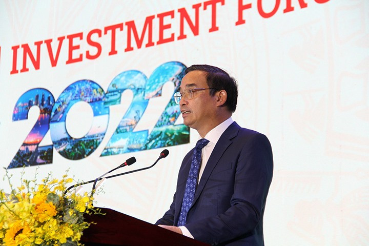 Ông Lê Trung Chinh, Chủ tịch UBND TP Đà Nẵng phát biểu khai mạc Diễn đàn. Ảnh VS