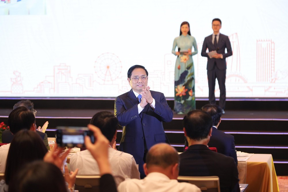 Thủ tướng Chính phủ Pham Mịnh Chính trực tiếp dự Diễn đàn đầu tư Đà Nẵng 2022. Ảnh VS
