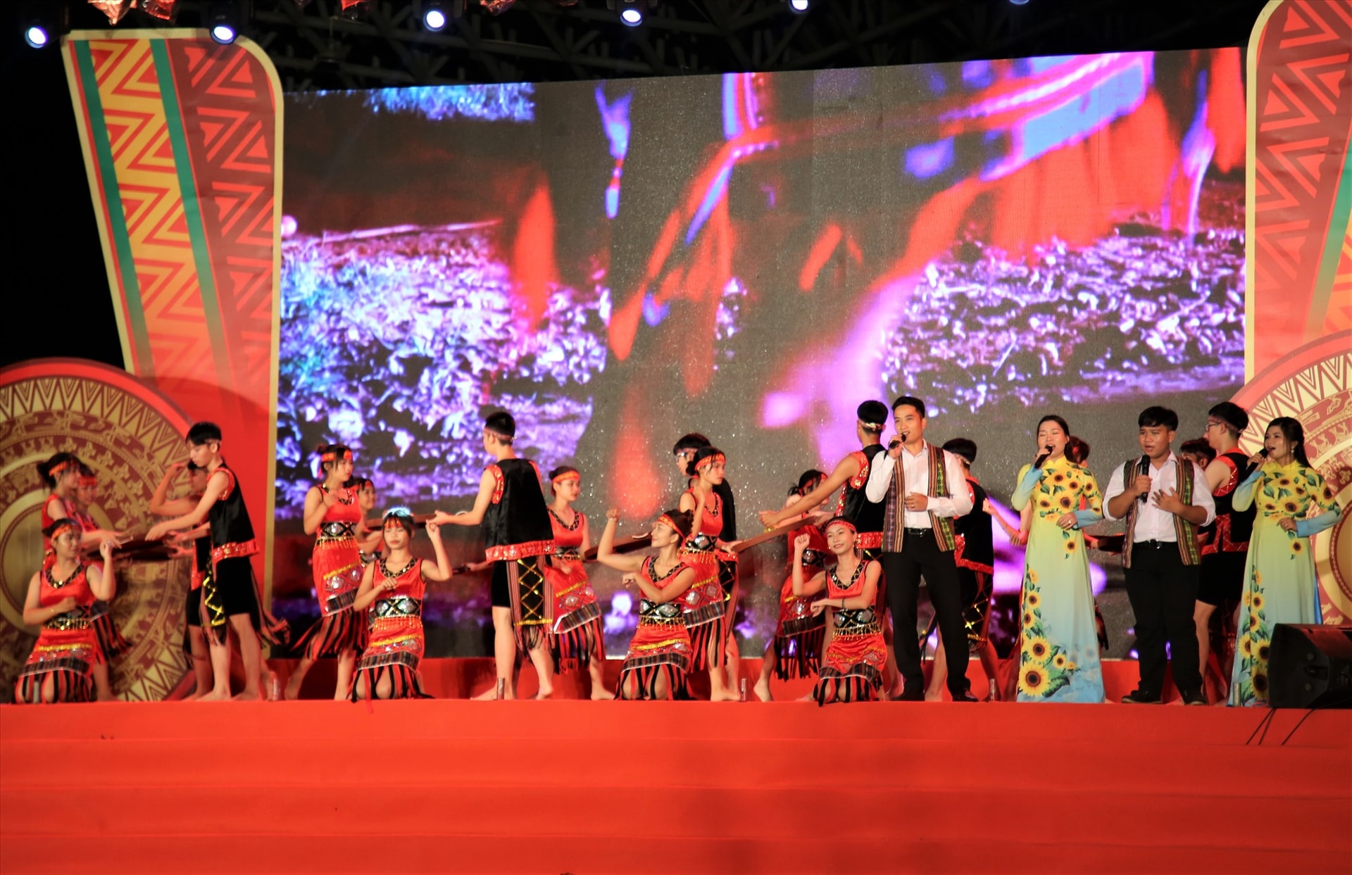 Artistic performance at the event