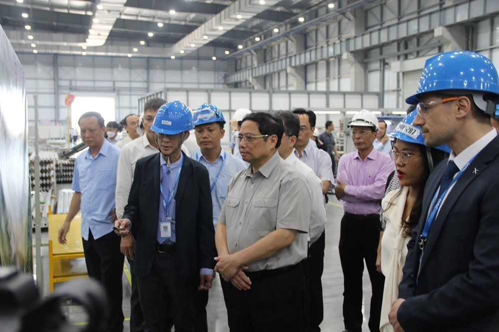Quỹ đạo phục hồi kinh tế của thành phố đang bước vào giai đoạn bứt tốc. Ảnh Thủ tướngPham Minh CVhinhs tham quan và khảo sát một số nhà máy công nghệ cao tại Đà Nẵng (VS)