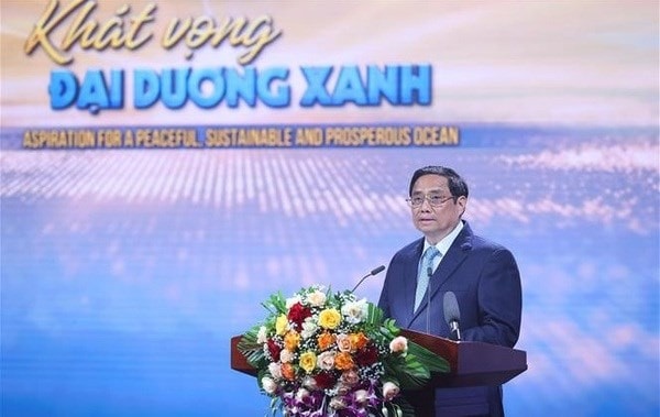 Prime Minister Pham Minh Chinh addresses the event. (Photo: VNA)