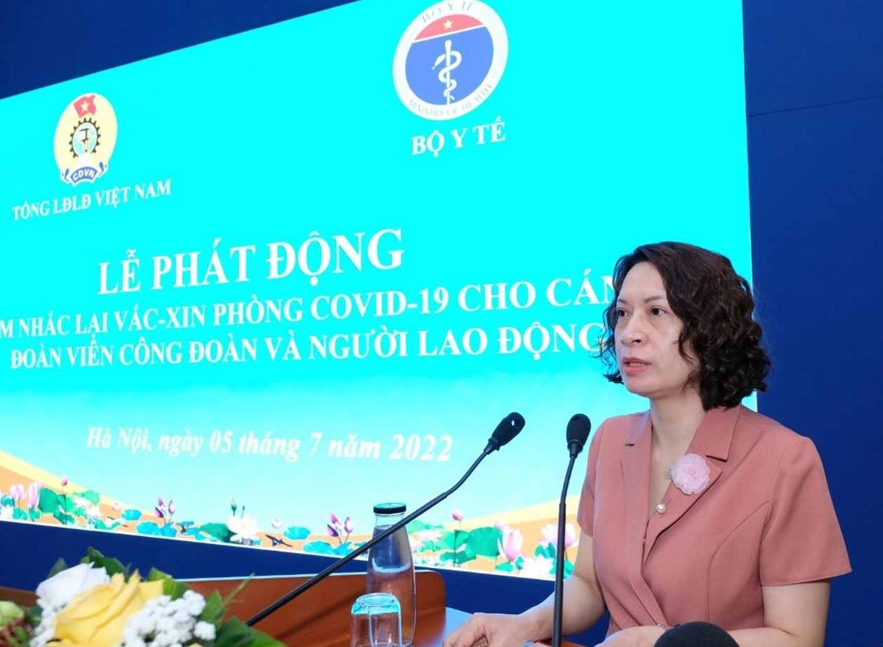 Đồng chí Nguyễn Thị Liên Hương, Thứ trưởng Bộ Y tế phát biểu tại lễ phát động. Ảnh: laodong.vn
