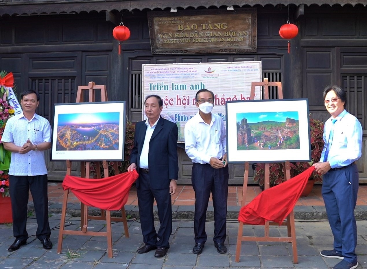 A photo exhibition in Hoi An