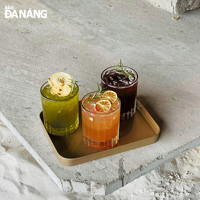 Trà Kombucha nhiều hương vị, thức uống mới lạ. Ảnh: H.T.V