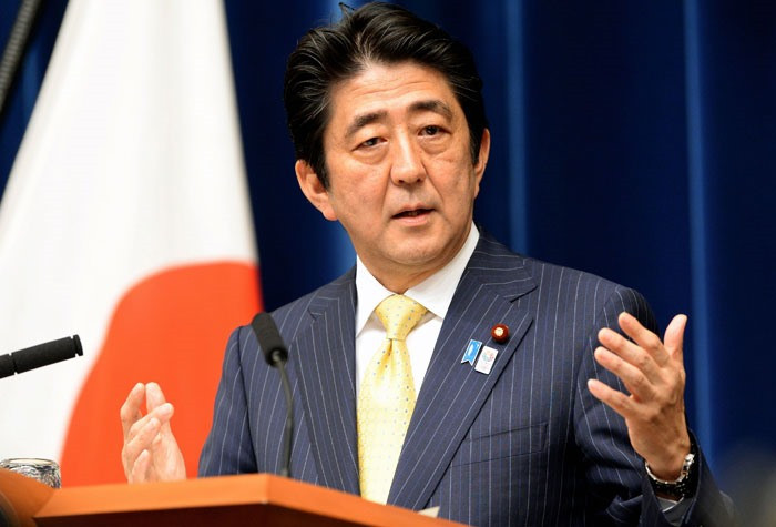 Năm 2006, ông Shinzo Abe kế nhiệm lãnh đạo LDP và trở thành  thủ tướng đầu tiên của đất nước sinh sau Thế chiến thứ hai và cũng là thủ tướng trẻ nhất kể từ sau chiến tranh. Ảnh: /jis.gov.jm