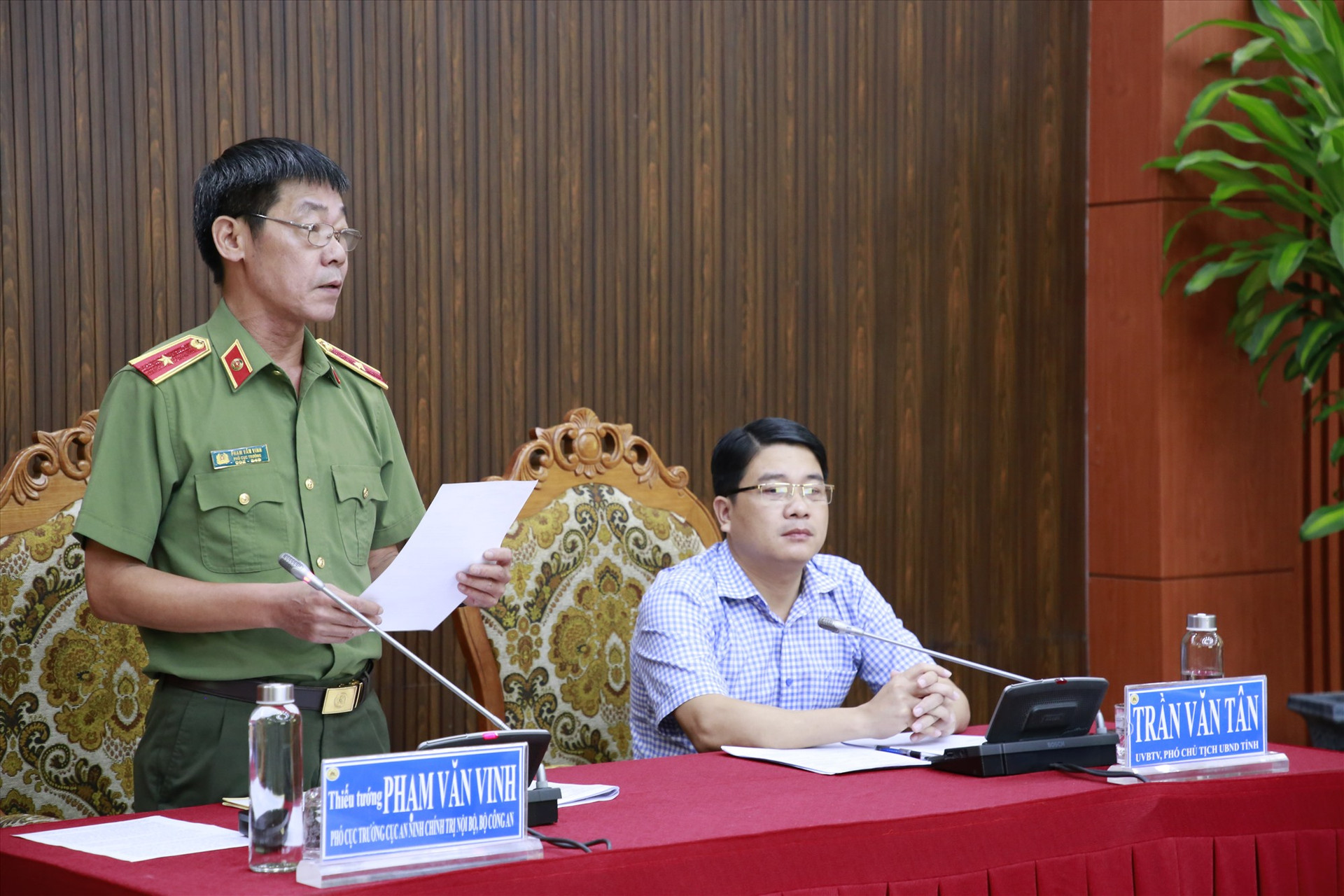 Thiếu tướng Phạm Văn Vinh phát biểu tại buổi công bố. Ảnh: T.C