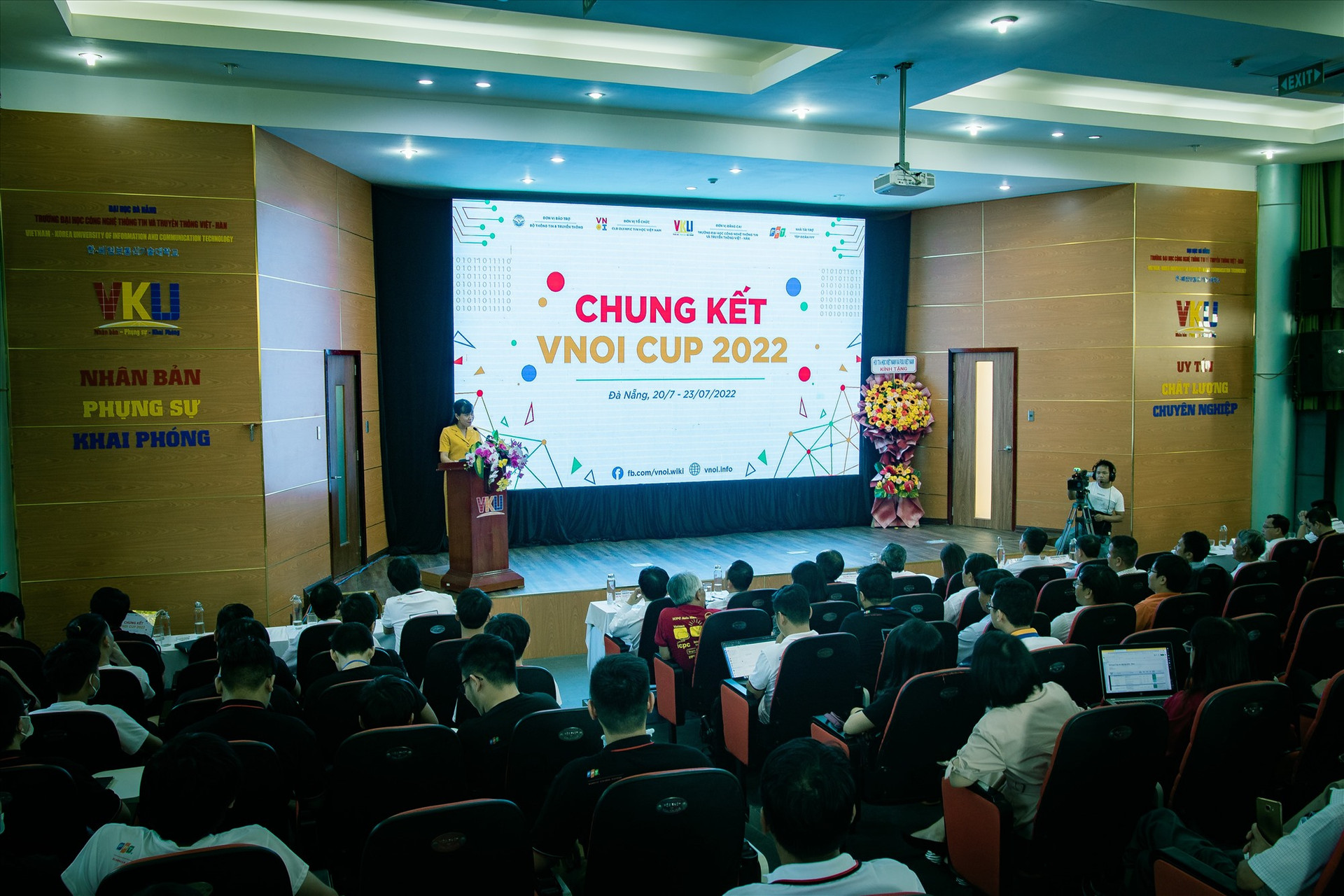 Cuộc thi được tổ chức tại trường đại học Công nghệ thông tin và truyền thông Việt - Hàn (VKU). Ảnh: CTV