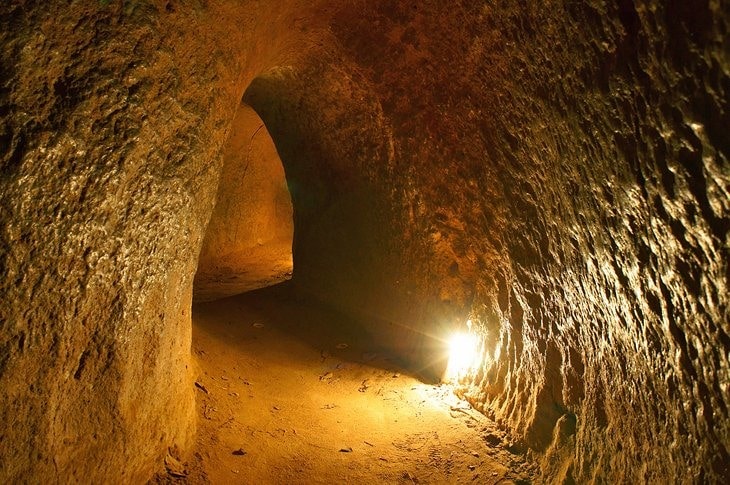 Two short sections of the network can be visited with a guide who'll take you down into the narrow unlit confines, which definitely are not for claustrophobia sufferers.