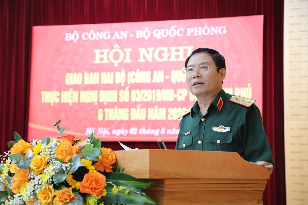 Thứ trưởng Nguyễn Tân Cương phát biểu tại điểm cầu chính. Ảnh: Cổng TTĐT Bộ Công an