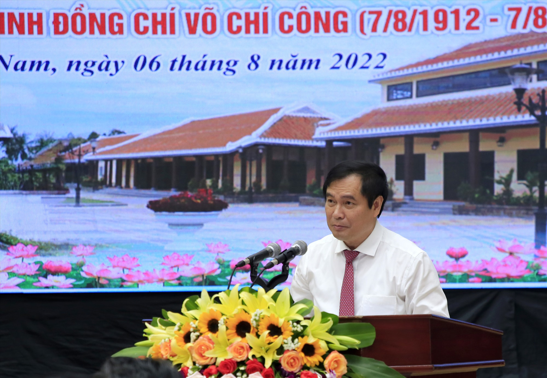 Ông Lê Xuân Thủy - Phó Trưởng ban Tuyên giáo Trung ương phát biểu bế mạc tại hội thảo. Ảnh: P.V