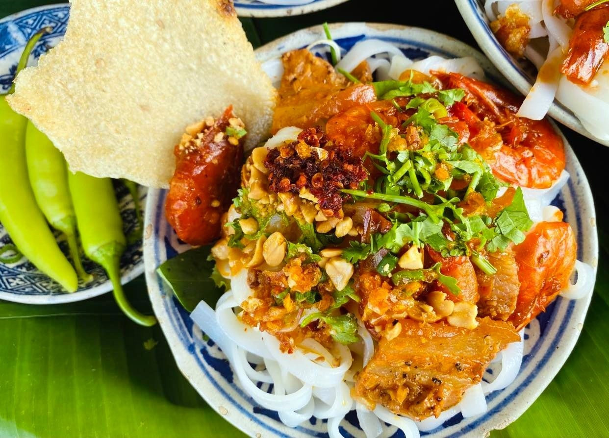 Mỳ Phú Chiêm được trang web Foody.vn đánh giá là món mỳ Quảng thứ thiệt. Ảnh: V.L