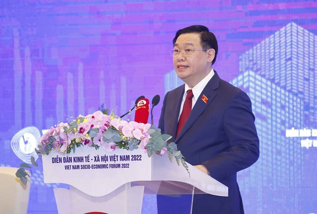 Chủ tịch Quốc hội Vương Đình Huệ phát biểu khai mạc diễn đàn. (Ảnh: Doãn Tấn/ TTXVN)
