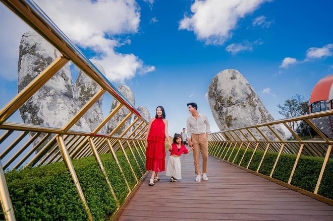 Hầu hết du khách đi tour đều cảm thấy hài lòng.