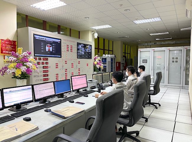 Phòng điều khiển trung tâm Nhà máy Thủy điện Sông Bung 2.Ảnh NTB