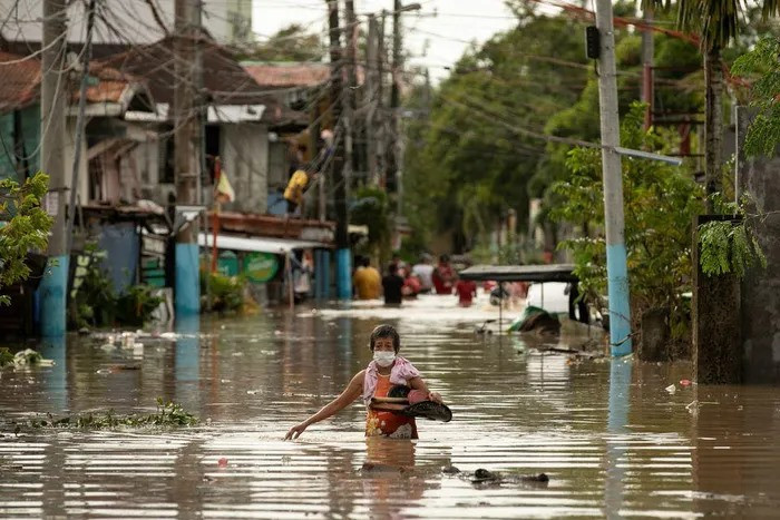 Tối 25/9, bão Noru đã đổ bộ vào các khu vực đông bắc Philippines, đảo Luzon đông dân nhất nước này.
