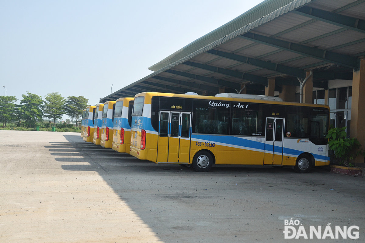 Bến xe từng là điểm dừng xe buýt của thành phố. Ảnh: THÀNH LÂN