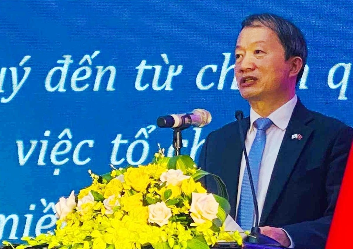 Mr. Ahn Min-sik - South Korean Consul General in Da Nang at the ceremony programme