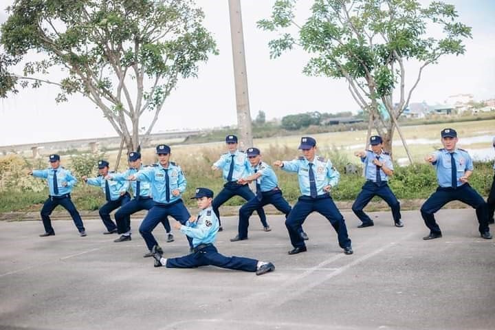 Người lao động của Sơn Mỹ Quảng Nam trong giờ luyện tập.