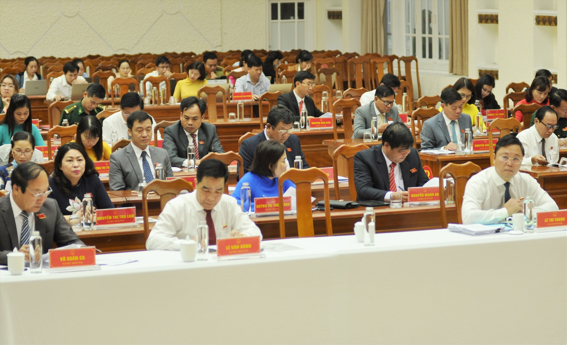 Các đại biểu HĐND tỉnh dự Kỳ họp thứ 11. Ảnh: P.Đ