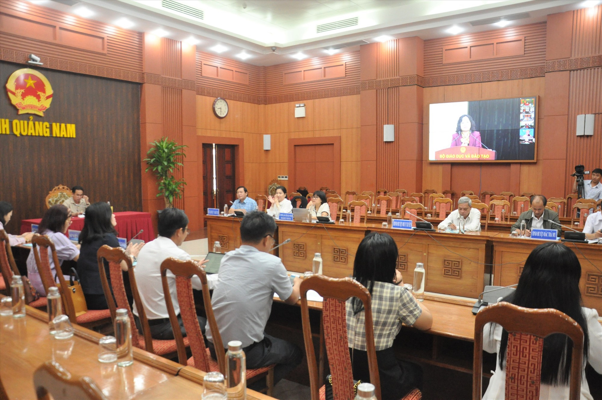 Hội nghị trực tuyến toàn quốc sơ kết 2 năm thực hiện Nghị định 105 của Chính phủ - đầu cầu Quảng Nam. Ảnh: X.P