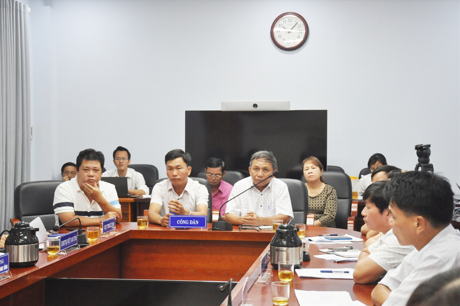 Đại diện người mua đất nền 3 dự án của Công ty CP Bách Đạt An đăng ký tiếp dân định kỳ tháng 10/2022 của UBND tỉnh. Ảnh: N.Đ
