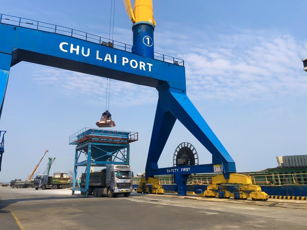 Pellets exported to Japan on Crystal Wave through Chu Lai port