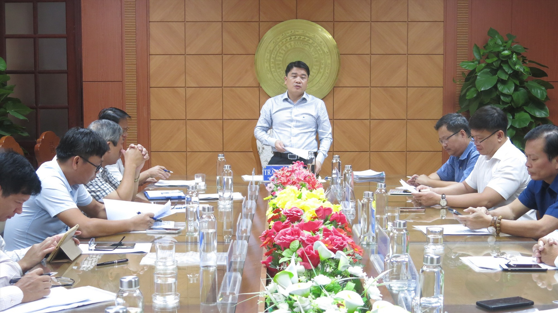 Phó chủ tịch UBND tỉnh Trần Văn Tân chủ trì phiên họp về các dự án thuộc lĩnh vực y tế theo Chương trình phục hồi kinh tế - xã hội