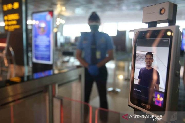 Các camera nhận dạng khuôn mặt đã được lắp đặt tại Cảng Gilimanuk, Bali. Ảnh: Antara News