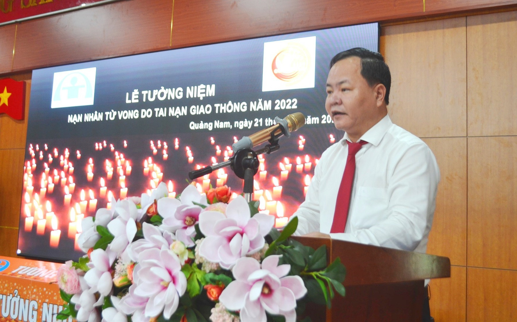 Phó Chủ tịch UBND tỉnh Nguyễn Hồng Quang kêu gọi mỗi người hãy lưu thông có trách nhiệm. Ảnh: CT