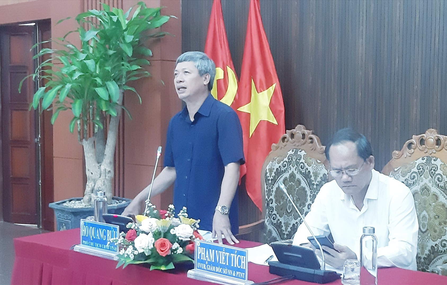 Phó Chủ tịch UBND tỉnh Hồ Quang Bửu phát biểu chỉ đạo tại hội nghị. Ảnh: M.N