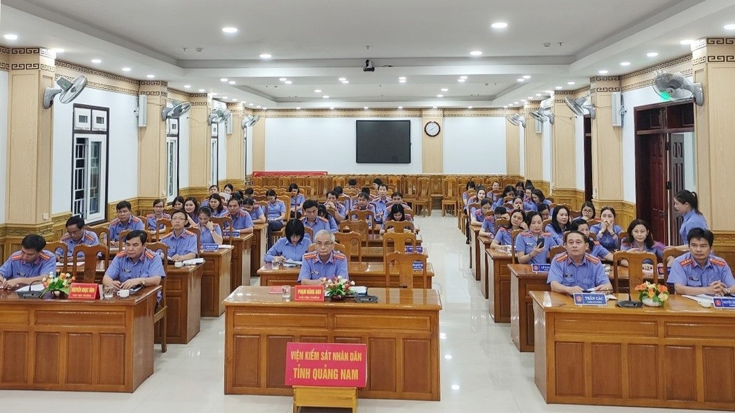 Quang cảnh hội nghị tại điểm cầu Viện Kiểm sát nhân dân tỉnh Quảng Nam. Ảnh: N.Đ