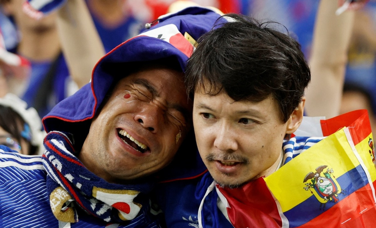 Nước mắt đã rơi trên gương mặt các cổ động viên Nhật Bản.