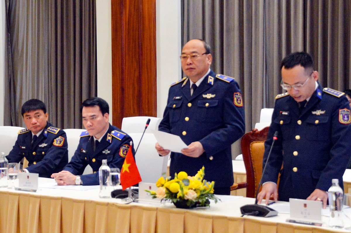 Thiếu tướng Lê Quang Đạm - Tư lệnh Cảnh sát biển Việt Nam phát biểu tại hội nghị. Ảnh: N.T