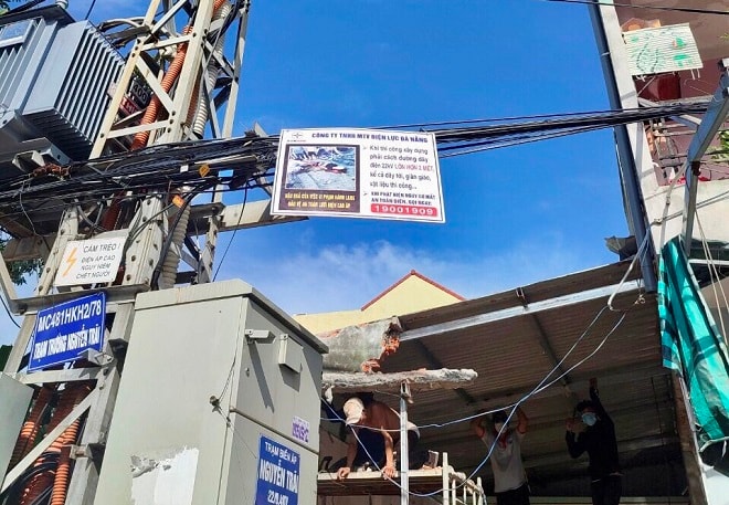 Hiện trường vụ việc tại số nhà 390 Nguyễn Lương Bằng.
