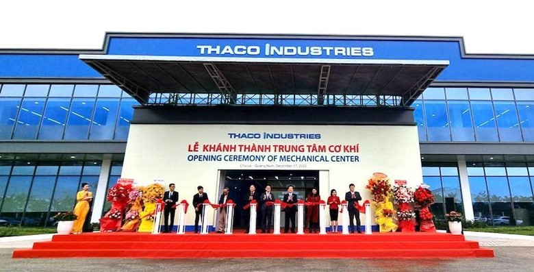 Nghi  thức khánh thành Trung tâm Cơ khí với quy mô hàng đầu Việt Nam.