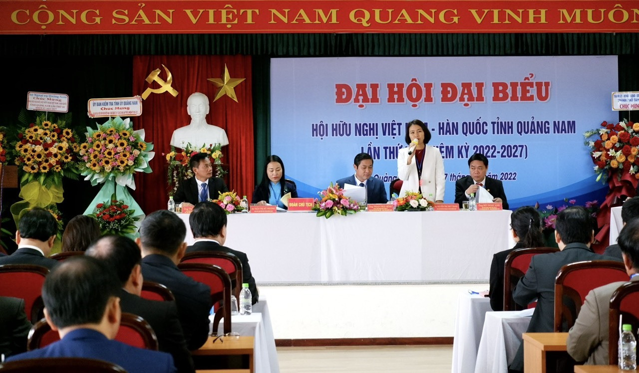 Đại hội Hội hữu nghị Việt Nam - Hàn Quốc lần thứ III, nhiệm kỳ 2022 - 2027 có 31 đại biểu tham dự chính thức. Ảnh: X.H