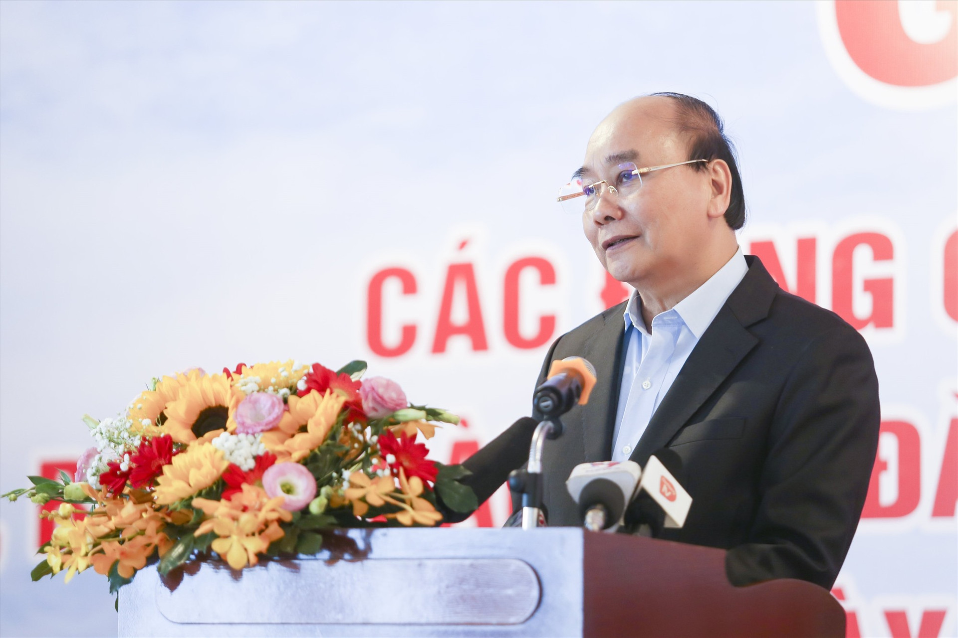 Ủy viên Bộ Chính trị, Chủ tịch nước Nguyễn Xuân Phúc phát biểu tại buổi gặp mặt. Ảnh: Trọng Khang.