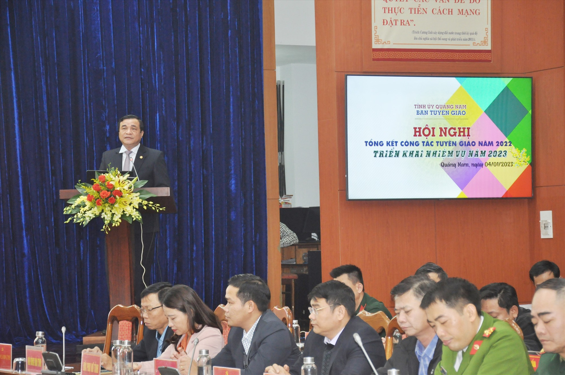 Ủy viên Trung ương Đảng, Bí thư Tỉnh ủy Phan Việt Cường phát biểu chỉ đạo tại hội nghị tổng kết ngành tuyên giáo toàn tỉnh năm 2022 chiều nay 4/1. Ảnh: N.Đ