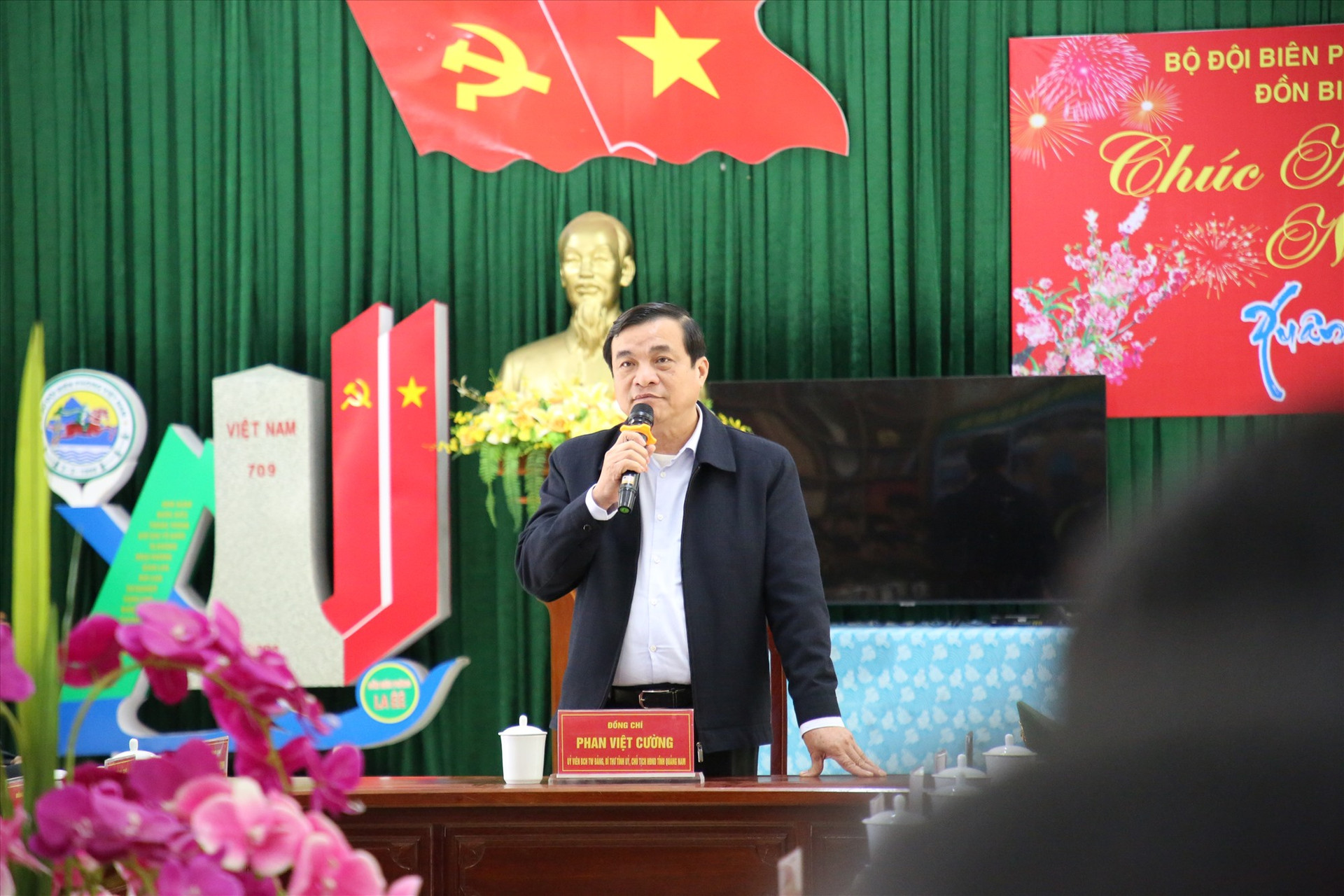 Đồng chí Phan Việt Cường phát biểu tại buổi đến thăm. Ảnh: A.N