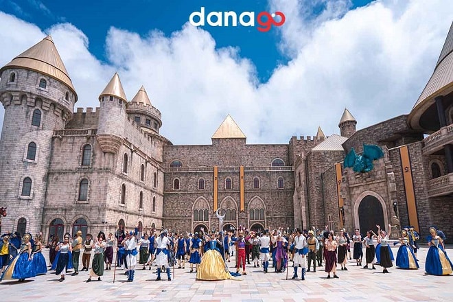 Đi tour Bà Nà Hill 1 ngày của DANAGO sẽ không làm bạn thất vọng.